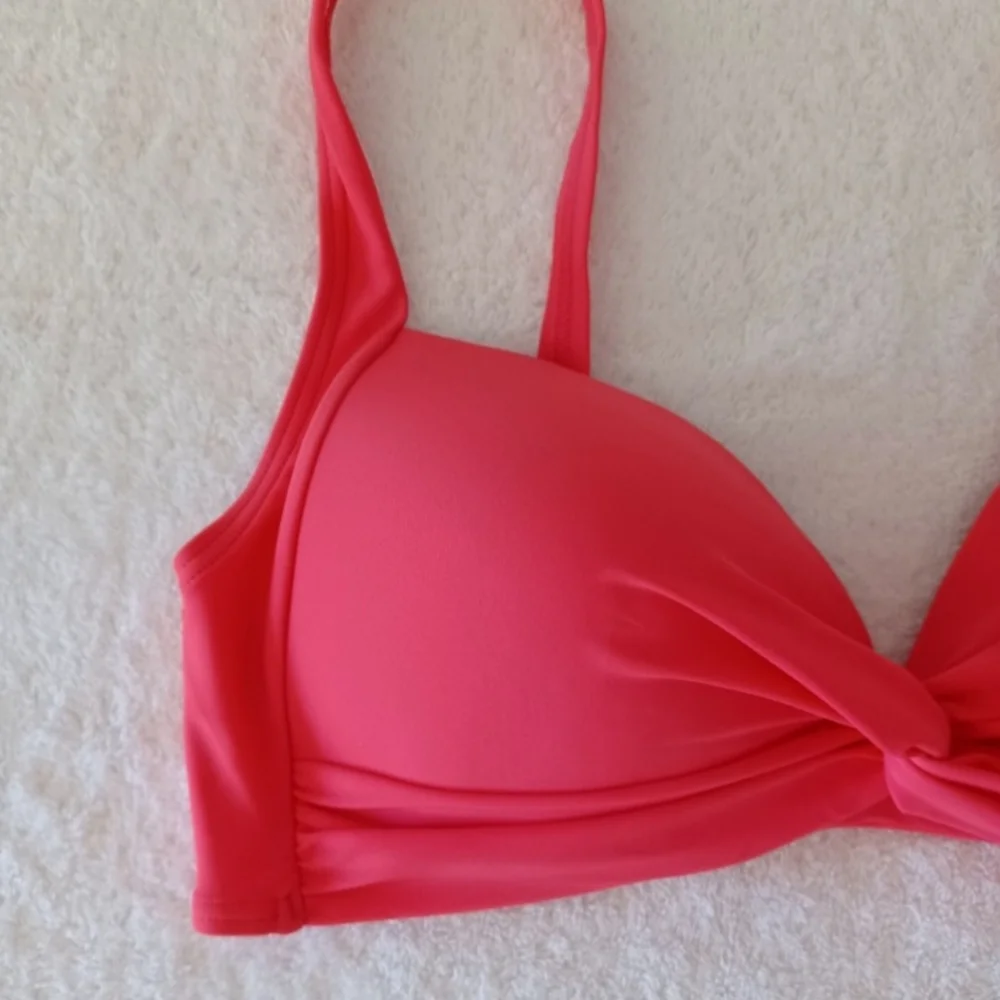 VENUS Pink Twist Bikini Top - Picture 6 of 14